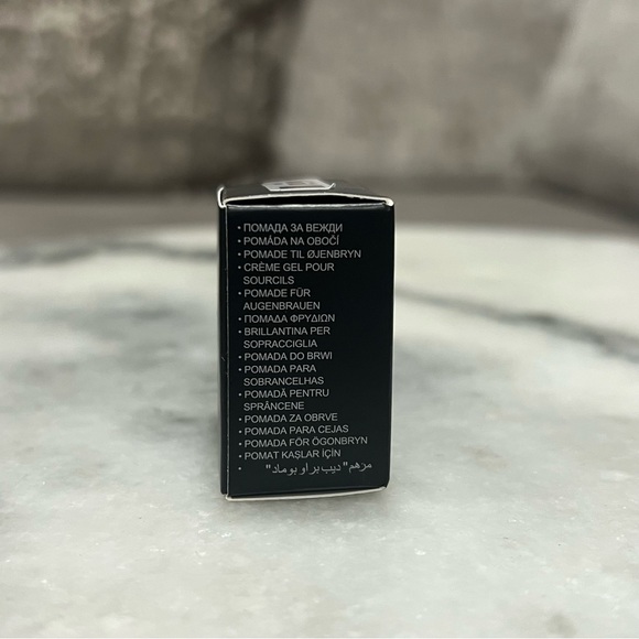 Anastasia Beverly Hills Dipbrow Pomade Eyebrow In Ebony Color - Picture 5 of 6